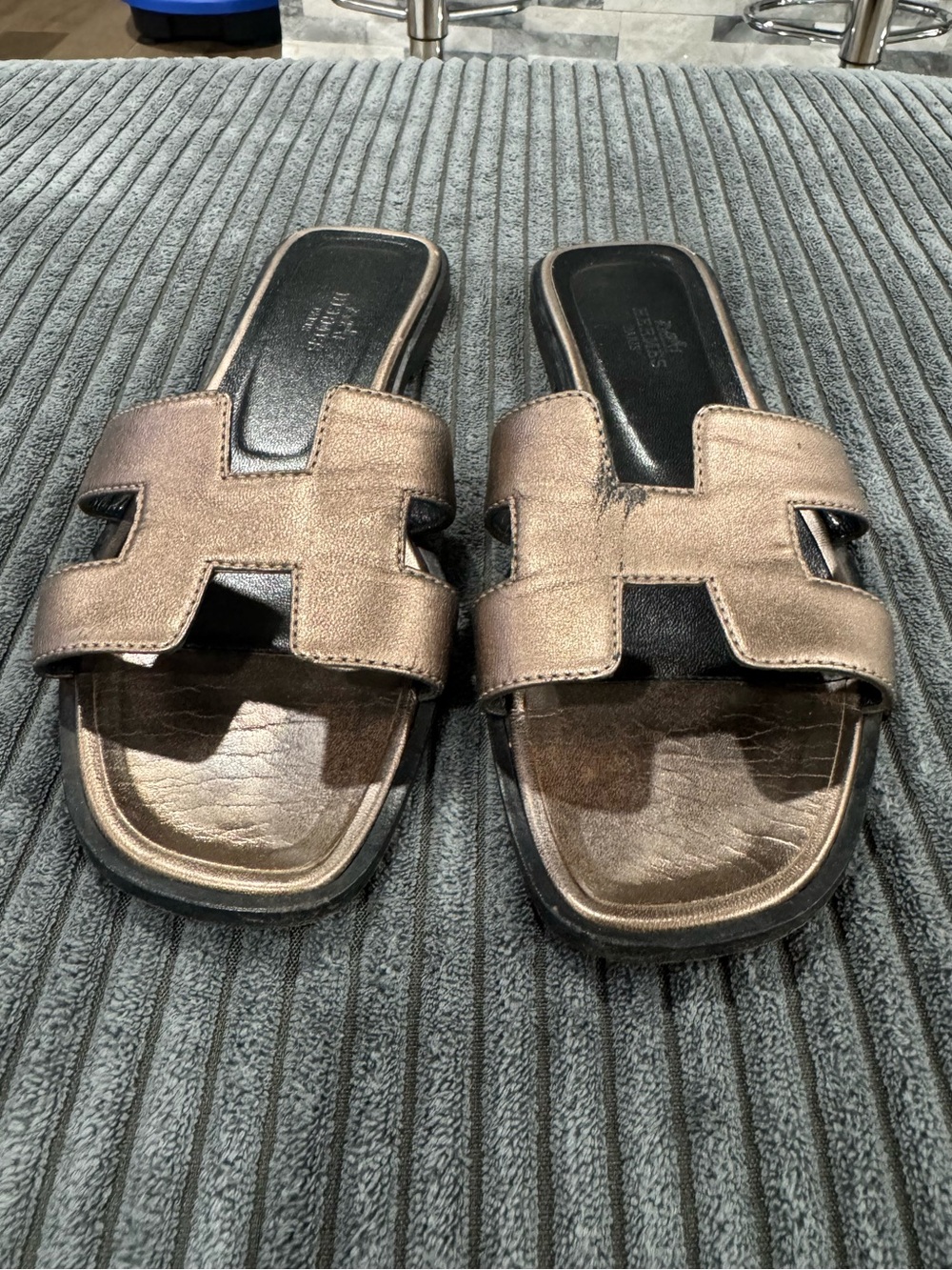 Authentic Hermes Oran Sandals - Picture 7 of 10